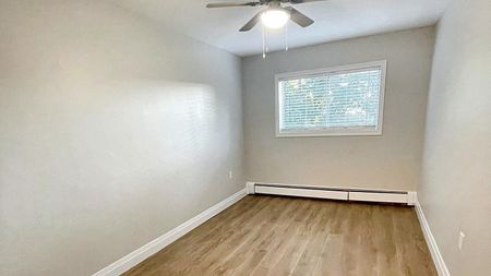 Olympia Court Apartments - ALL INCLUSIVE - Photo 2