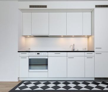 Modern 2-room apartment in a central location - Photo 5