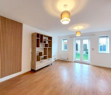 2 bedroom semi-detached house to rent - Photo 3