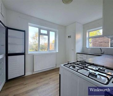 Kenton Lane, Harrow, Middlesex, HA3 - Photo 4