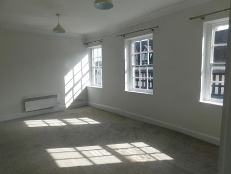 1 bedroom flat to rent - Photo 5