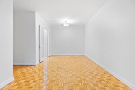 5320 Av. MacDonald, Côte-Saint-Luc, QC H3X - Photo 4