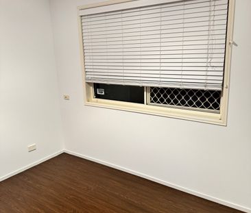 Bridgeman Downs - Photo 4