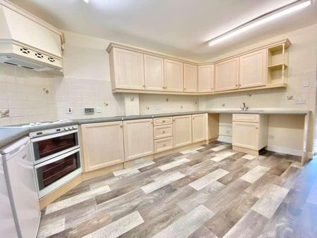 East End Cottages, Main Street, North Dalton, YO25 - Photo 4