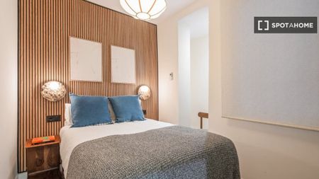 1 room luxury Flat for rent in Madrid, Autonomous Region of Madrid - Photo 2