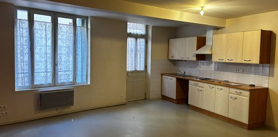 Location Appartement 2 pièces 59m² - Photo 2