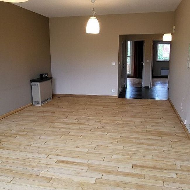 Appartement te huur in Ieper voor € 700 met 2 slaapkamers - Photo 1