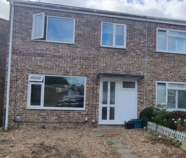 Holborough Close - Photo 1