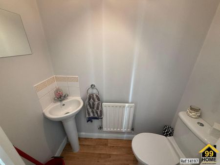 2 bedroom semi-detached house to rent - Photo 5