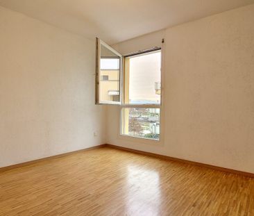 Grand appartement de 4.5 pièces - Photo 6