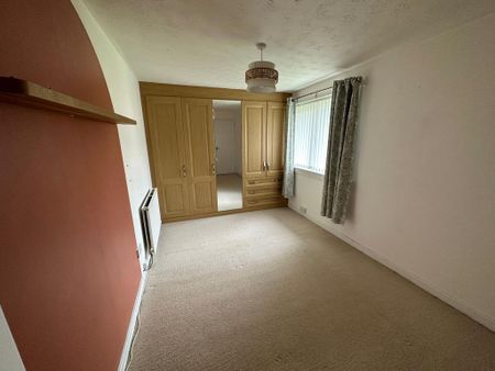 2 bedroom semi-detached house to rent - Photo 2