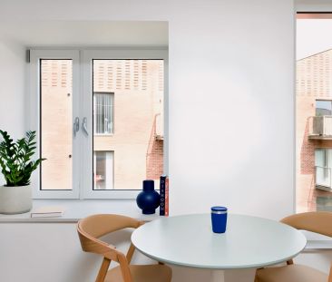 Large Studio - Photo 2