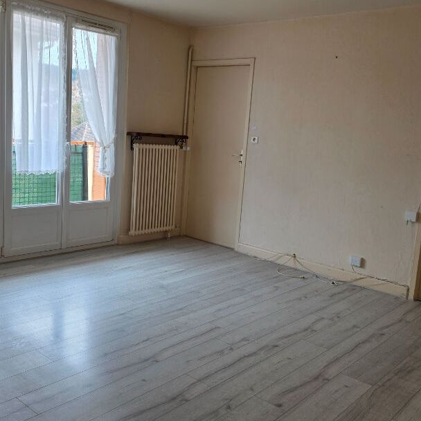 Location Appartement 3 pièces 56m² - Photo 1