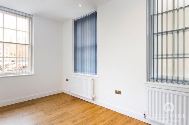 1 bedroom flat to rent - Photo 1