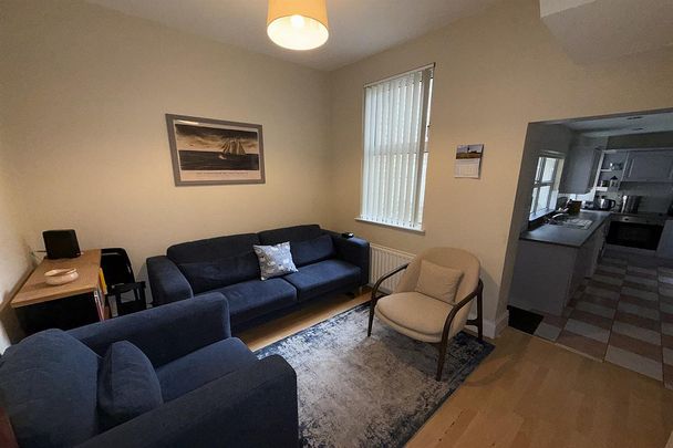 33 Edinburgh Street, Belfast BT9 7DS - Photo 1