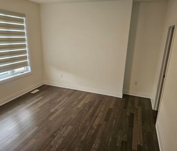 For Lease - 3240 Mariner Passage N/A, Oakville, Ontario - Photo 4