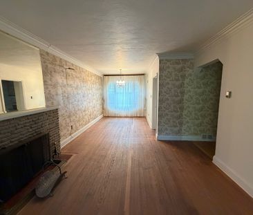 For Lease - 40 Ovida Avenue, Toronto, Ontario - Photo 1