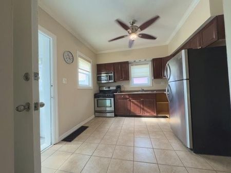 For Lease - 4755 Fourth Avenue, Niagara Falls, Ontario - Photo 4