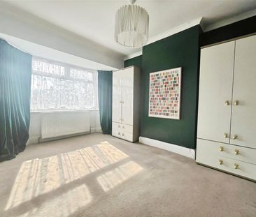 Priory Road, Hounslow, TW3 2RA - Photo 3