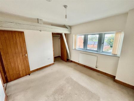 3 bedroom townhouse to rent - Photo 2