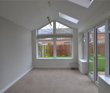 3 bedroom semi-detached house to rent - Photo 1