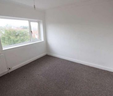 Carfield, Skelmersdale, WN8 - Photo 3