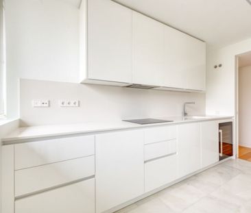 3 bedroom luxury Apartment for rent in Misericórdia, Portugal - Photo 2