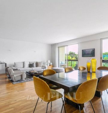 Appartement • La Plaine des Sablons - Photo 2