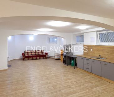 Pronájem bytu 3+kk 88 m² - Fotografie 3