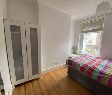 Thurston Street, CARDIFF - Photo 5