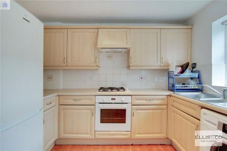 4 bedroom townhouse to rent - Photo 4