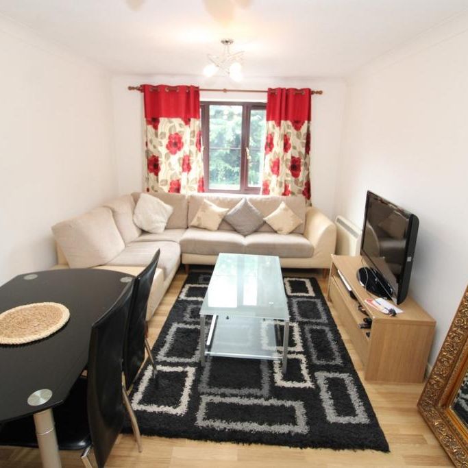 1 bedroom flat to rent - Photo 1