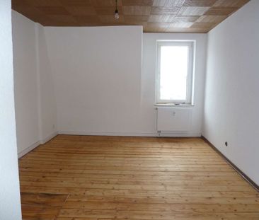 Wohnung mit Altbaucharakter in ruhiger Lage! - Photo 3