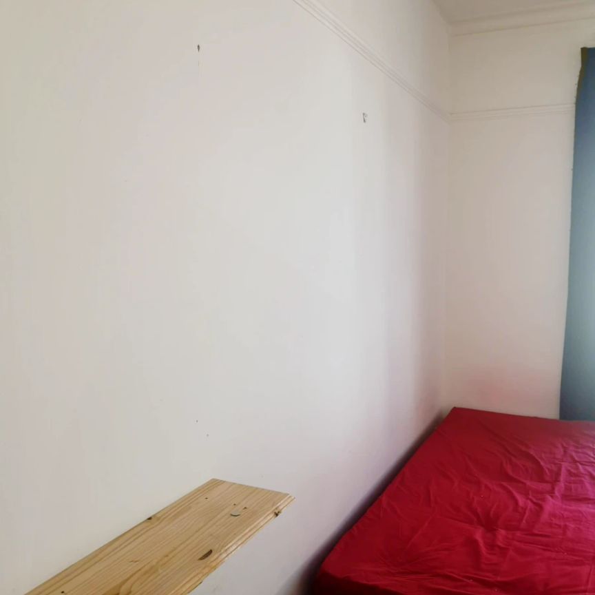 Bedroom 7 - Photo 1
