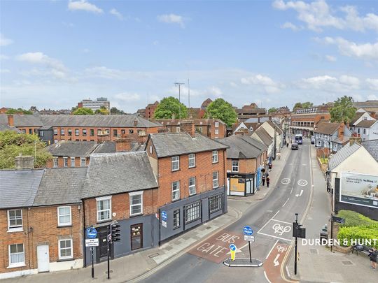 Osborne Street, Colchester - Photo 1