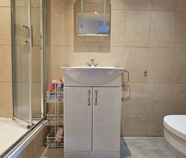 1 Bed Flat, Merton High Street, SW19 - Photo 6