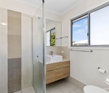 Modern & Low-Maintenance Living in Prime Runcorn Location - Photo 1