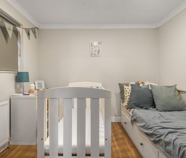 Littlecote Close, Southfields, SW19 - Photo 4