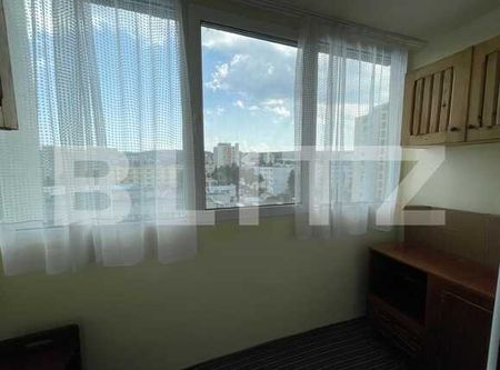 Apartament de 3 camere, decomandat, 70 mp, parcare, zona Calea Floresti - Photo 4