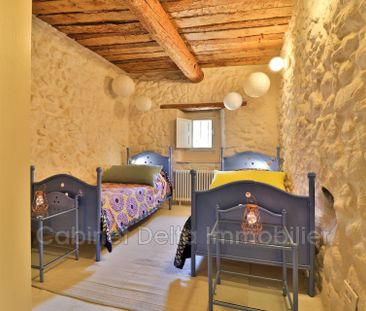 Location Maison 5 pièces 120m² OLLIOULES 83190 - Photo 3