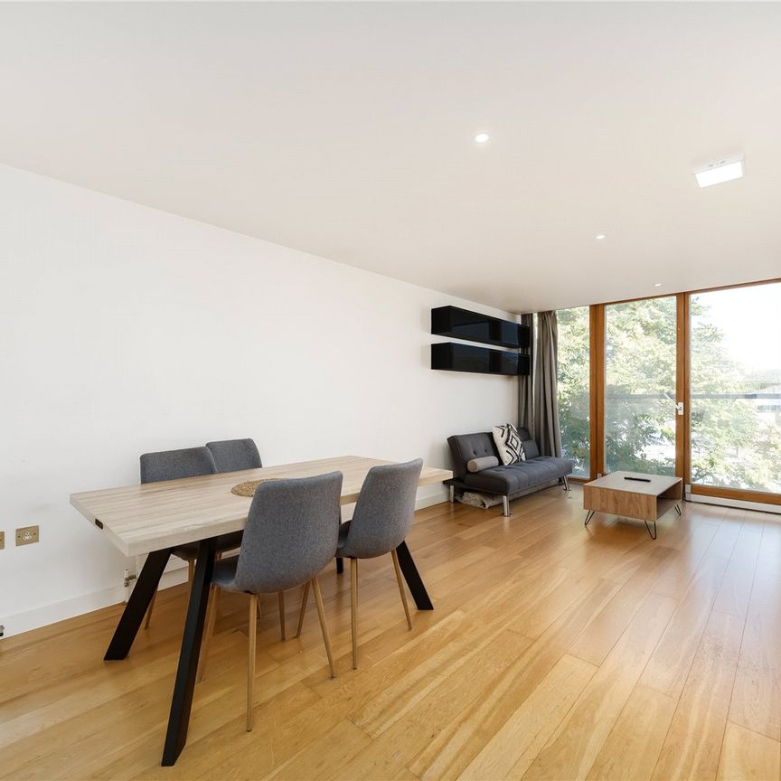 Tally Ho Apartments, NW5 - Photo 1