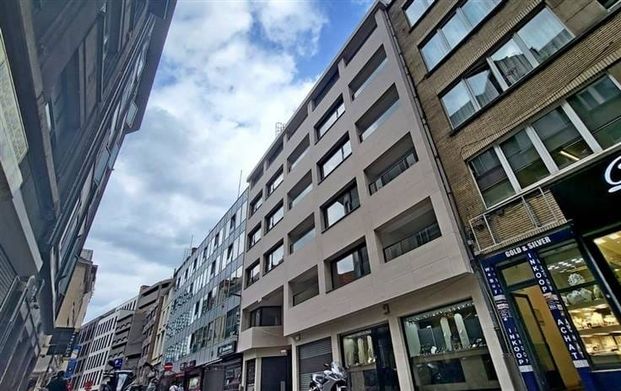 Appartement te huur - Photo 1