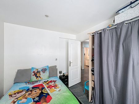 RUE DU FOUR - (DISPONIBILITE IMMEDIATE) - Photo 2