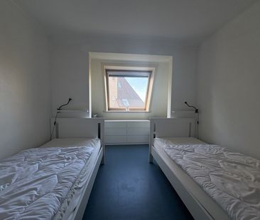 Ruim bemeubeld appartement te Sint-Denijs-Westrem - Photo 4