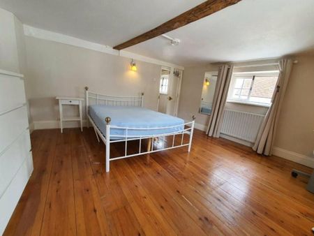 5 bedroom apartment to rent - Photo 4