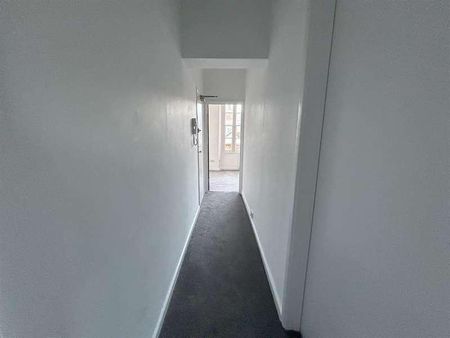 Flat, Elton Mansions, Bristol, BS7 - Photo 2