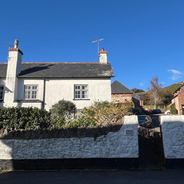 2 bedroom cottage to rent - Photo 1