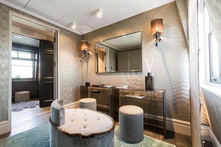 3 bedroom flat to rent - Photo 5