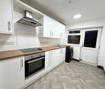 Vista Road, Haydock WA11 0RZ - Photo 4