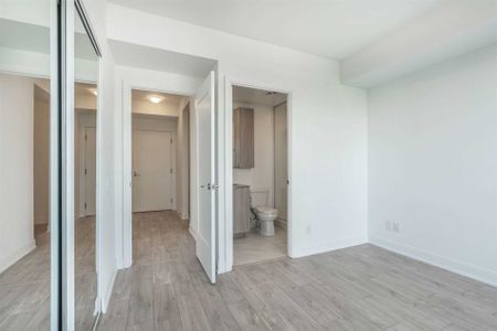 For Lease - 70 Annie Craig Drive Unit# 1704, Toronto, Ontario - Photo 2